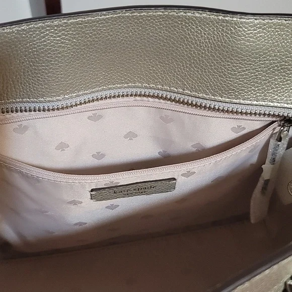 Kate Spade pale gold crossbody - Picture 4 of 5